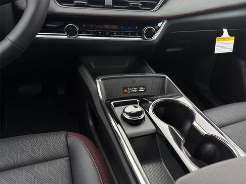 New 2026 Chevrolet Equinox RS image 15