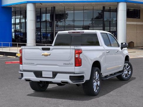 New 2026 Chevrolet Silverado 1500 High Country w/ High Country Premium Package AWD/4WD image 4