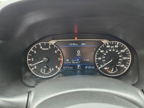 Used 2022 Nissan Altima 2.5 SV FWD image 15