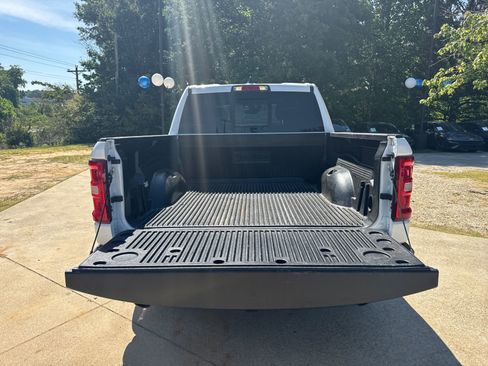 Used 2026 RAM 1500 Laramie AWD/4WD image 18