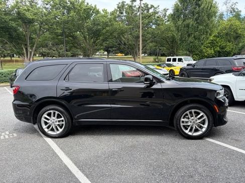 Used 2024 Dodge Durango GT AWD/4WD image 9