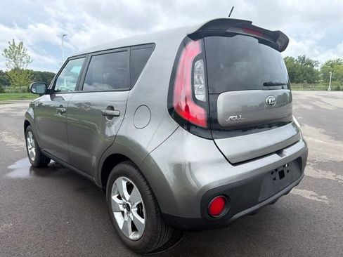 Used 2017 Kia Soul FWD image 10