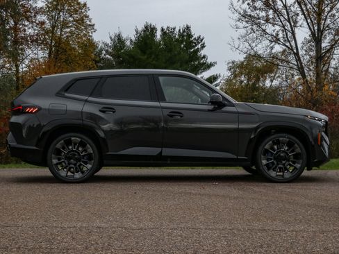 New 2026 BMW XM Label Red image 3