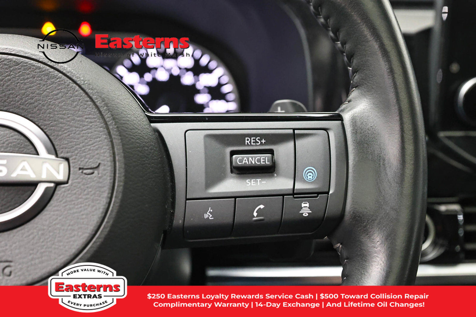 Used 2024 Nissan Pathfinder SL w/ SL Premium Package AWD/4WD image 16