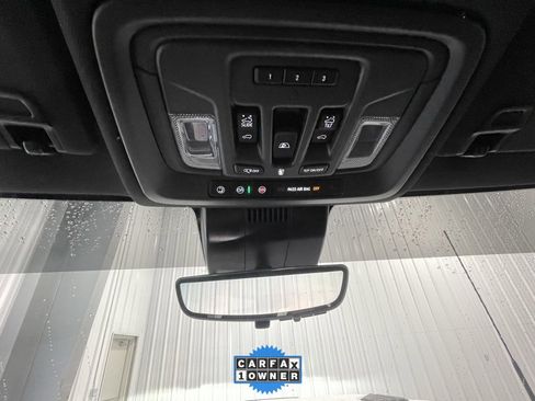 Used 2025 Chevrolet Silverado 3500 High Country w/ High Country Premium Package image 37