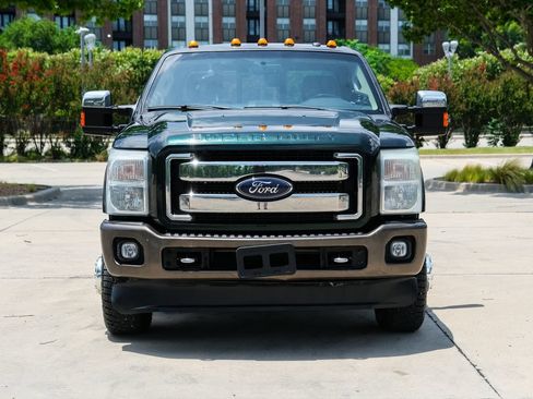 Used 2016 Ford F350 King Ranch w/ FX4 Off-Road Package AWD/4WD image 4
