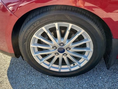 Used 2014 Ford C-MAX SEL w/ Exterior Protection Package image 8