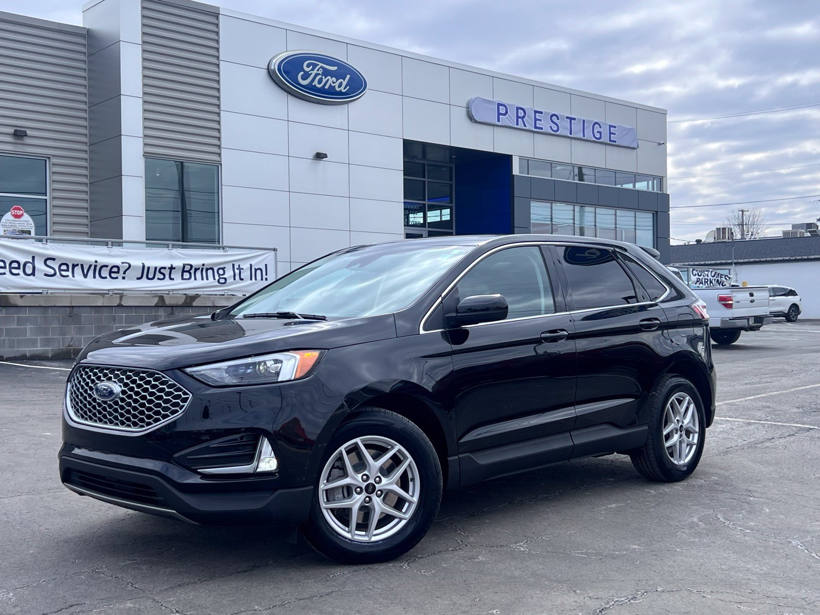 Used 2023 Ford Edge SEL w/ Convenience Package AWD/4WD image 1
