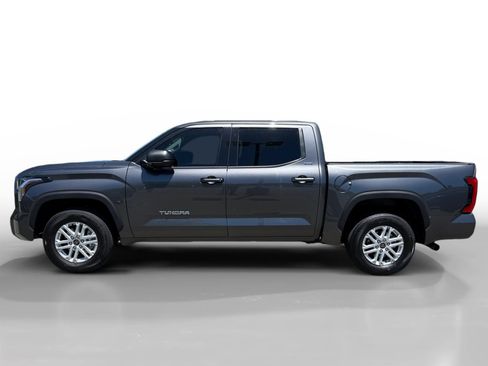 Used 2023 Toyota Tundra SR5 w/ SR5 Premium Package RWD image 2