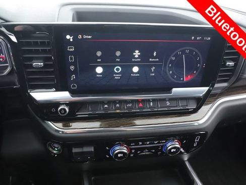 Used 2024 GMC Sierra 1500 Elevation AWD/4WD image 5
