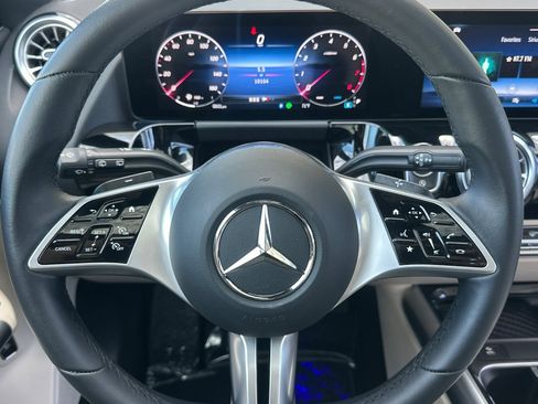 Certified 2025 Mercedes-Benz GLA 250 4MATIC image 22