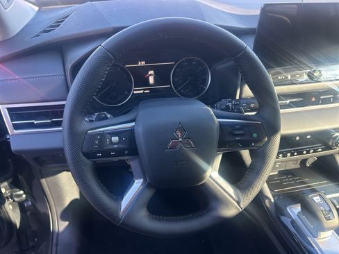 New 2026 Mitsubishi Outlander SE AWD/4WD image 15