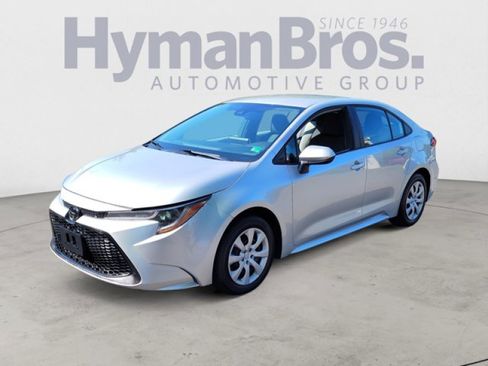 Used 2021 Toyota Corolla LE image 7