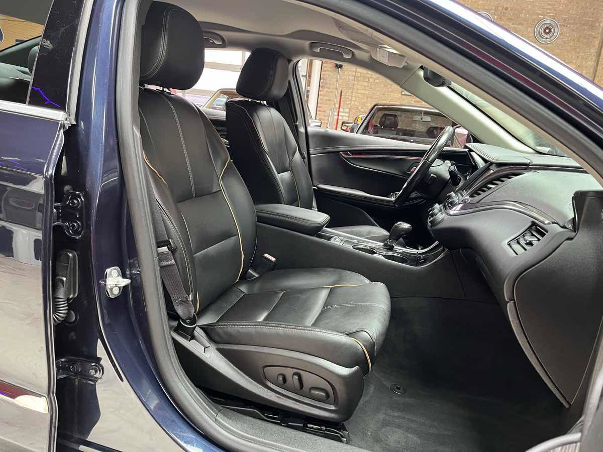 Used 2017 Chevrolet Impala Premier FWD image 21