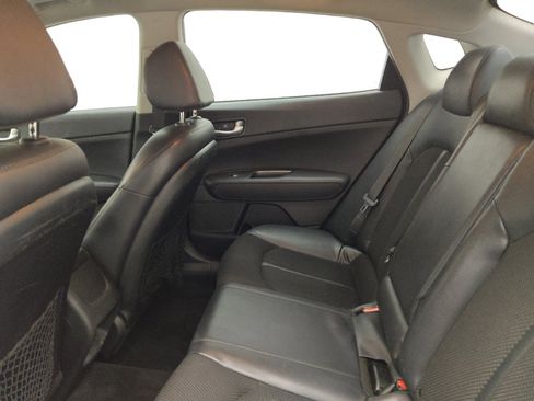 Used 2020 Kia Optima S FWD image 18