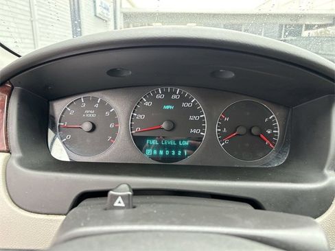 Used 2008 Chevrolet Impala LTZ image 10