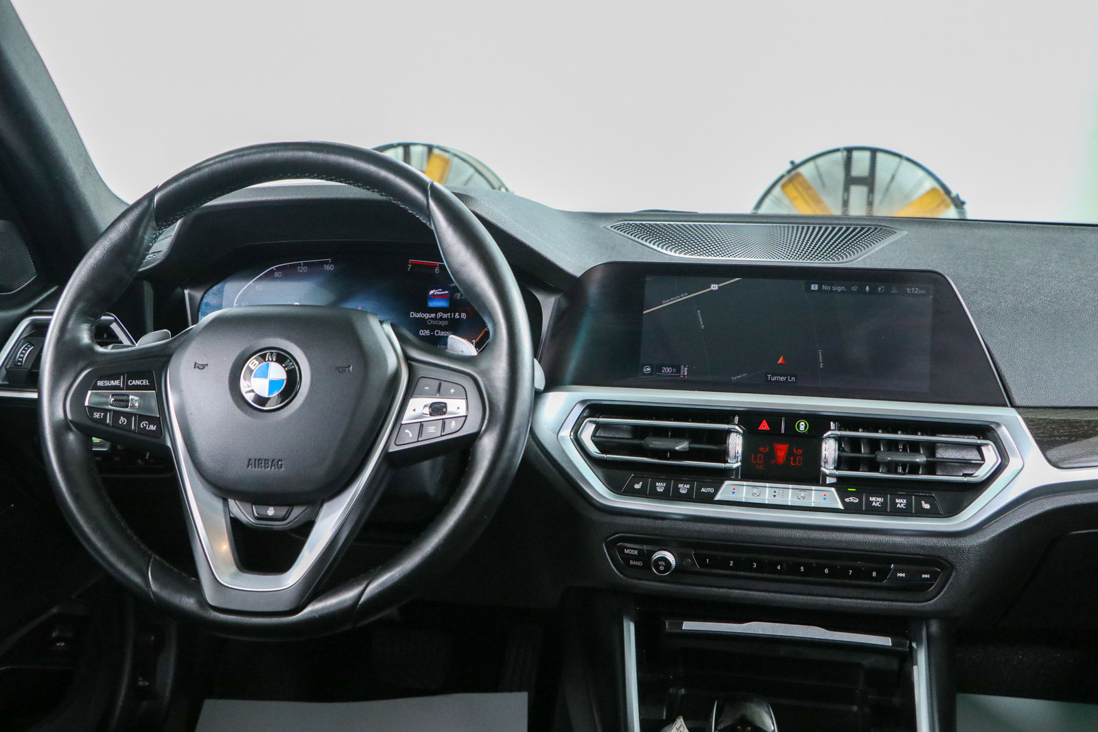 Used 2022 BMW 330i Sedan w/ Convenience Package RWD image 17
