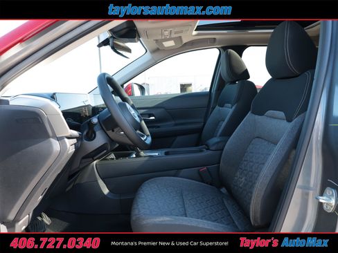 New 2026 Nissan Kicks SV w/ SV Premium Package AWD/4WD image 5