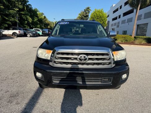 Used 2014 Toyota Sequoia Platinum RWD image 2