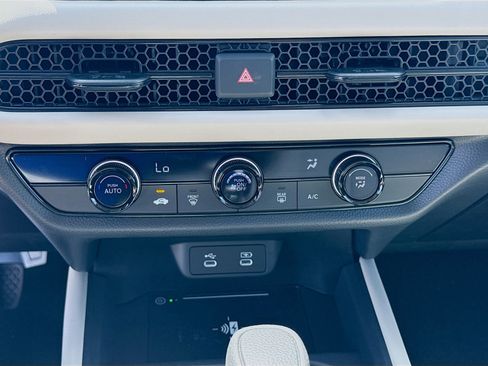New 2026 Honda HR-V LX image 14