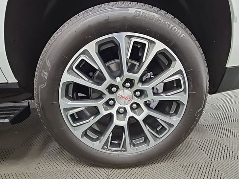 New 2026 GMC Yukon Denali w/ Sun & Power Step Package AWD/4WD image 48