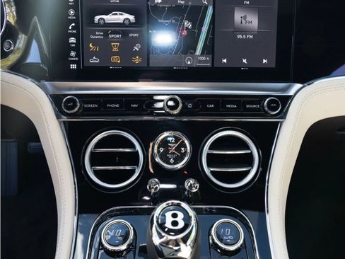 Certified 2021 Bentley Continental GT image 33