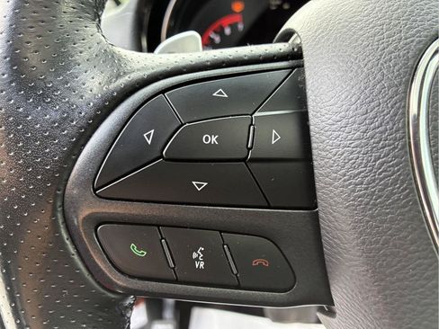 Used 2025 Dodge Durango R/T AWD/4WD image 21