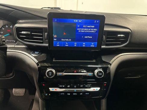 Used 2022 Ford Explorer ST-Line w/ Class IV Trailer Tow Package image 67