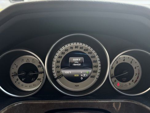 Used 2014 Mercedes-Benz E 350 4MATIC Sedan image 8