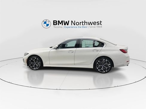 New 2026 BMW 330i xDrive Sedan w/ Parking Assistance Package image 11