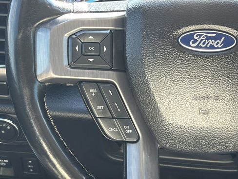 Used 2018 Ford Expedition Max Platinum image 14