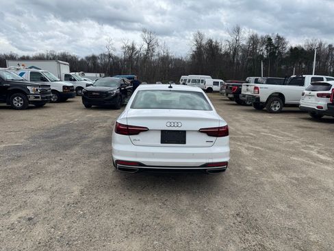 Used 2024 Audi A4 2.0T Premium Plus image 4