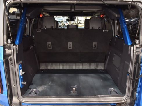 Used 2022 Ford Bronco Badlands image 44