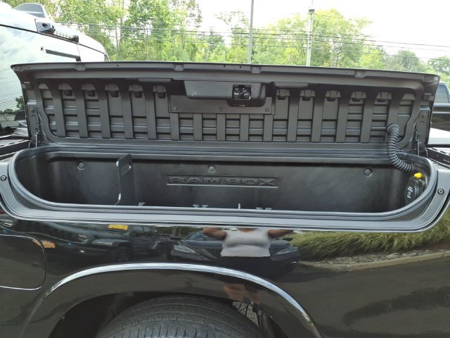 Certified 2025 RAM 1500 Limited AWD/4WD image 9