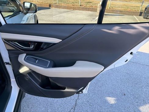 Used 2025 Subaru Outback Limited w/ Popular Package #2 image 16