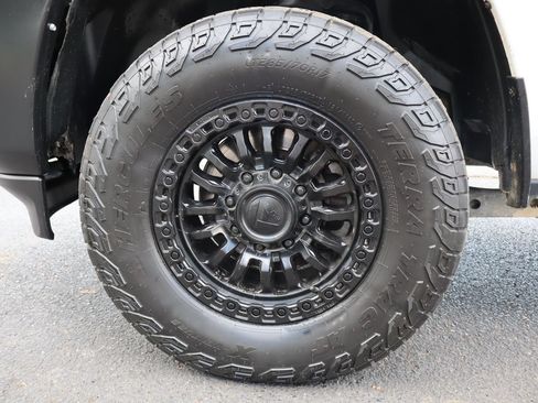 Used 2021 RAM 2500 Tradesman AWD/4WD image 39