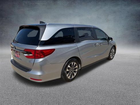 Used 2024 Honda Odyssey EX-L image 5