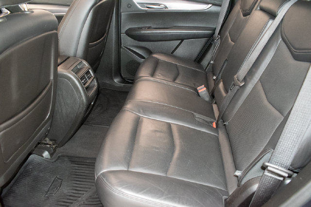 Used 2019 Cadillac XT5 Luxury AWD/4WD image 17