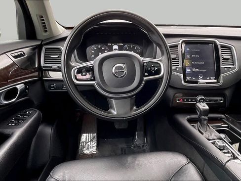 Used 2019 Volvo XC90 T6 Momentum w/ Advanced Package AWD/4WD image 5