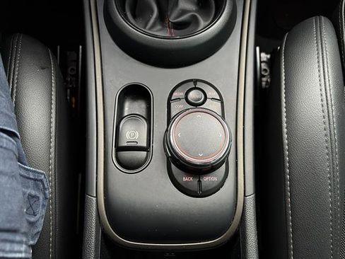 Used 2019 MINI Cooper Countryman S w/ Premium Package image 56