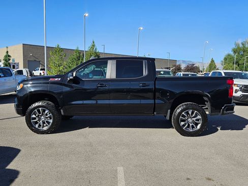 Used 2022 Chevrolet Silverado 1500 RST AWD/4WD image 7