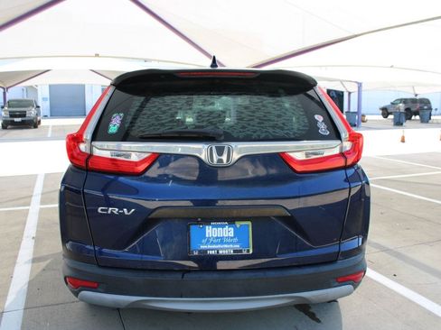 Used 2019 Honda CR-V LX image 4