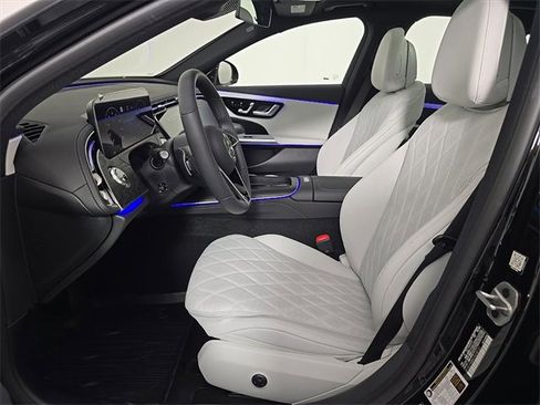 New 2026 Mercedes-Benz E 450 4MATIC Sedan image 5