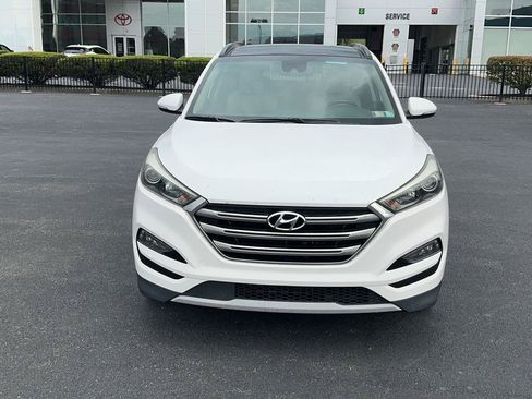 Used 2017 Hyundai Tucson Limited w/ Limited Ultimate Package 03 AWD/4WD image 2