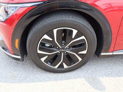 Used 2022 Kia EV6 Wind AWD/4WD image 10
