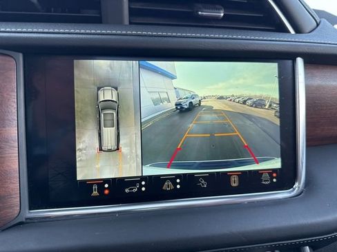 Used 2024 GMC Yukon XL Denali Ultimate image 23