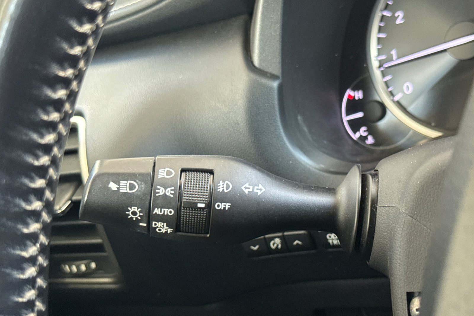 Used 2016 Lexus NX 200t FWD w/ Accessory Package image 32