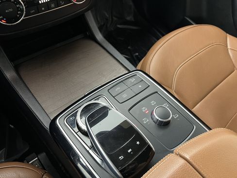 Certified 2019 Mercedes-Benz GLE 43 AMG 4MATIC Coupe image 33