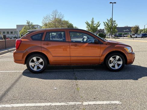 Used 2011 Dodge Caliber Mainstreet FWD image 11