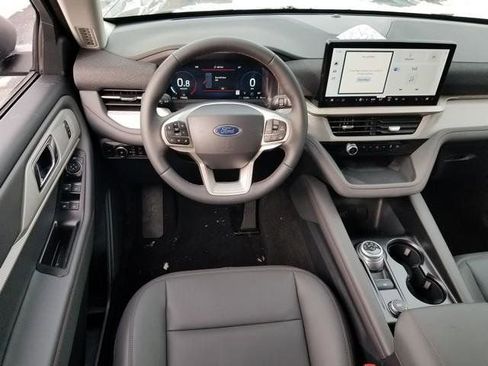 New 2026 Ford Explorer Active w/ Active Comfort Package image 20